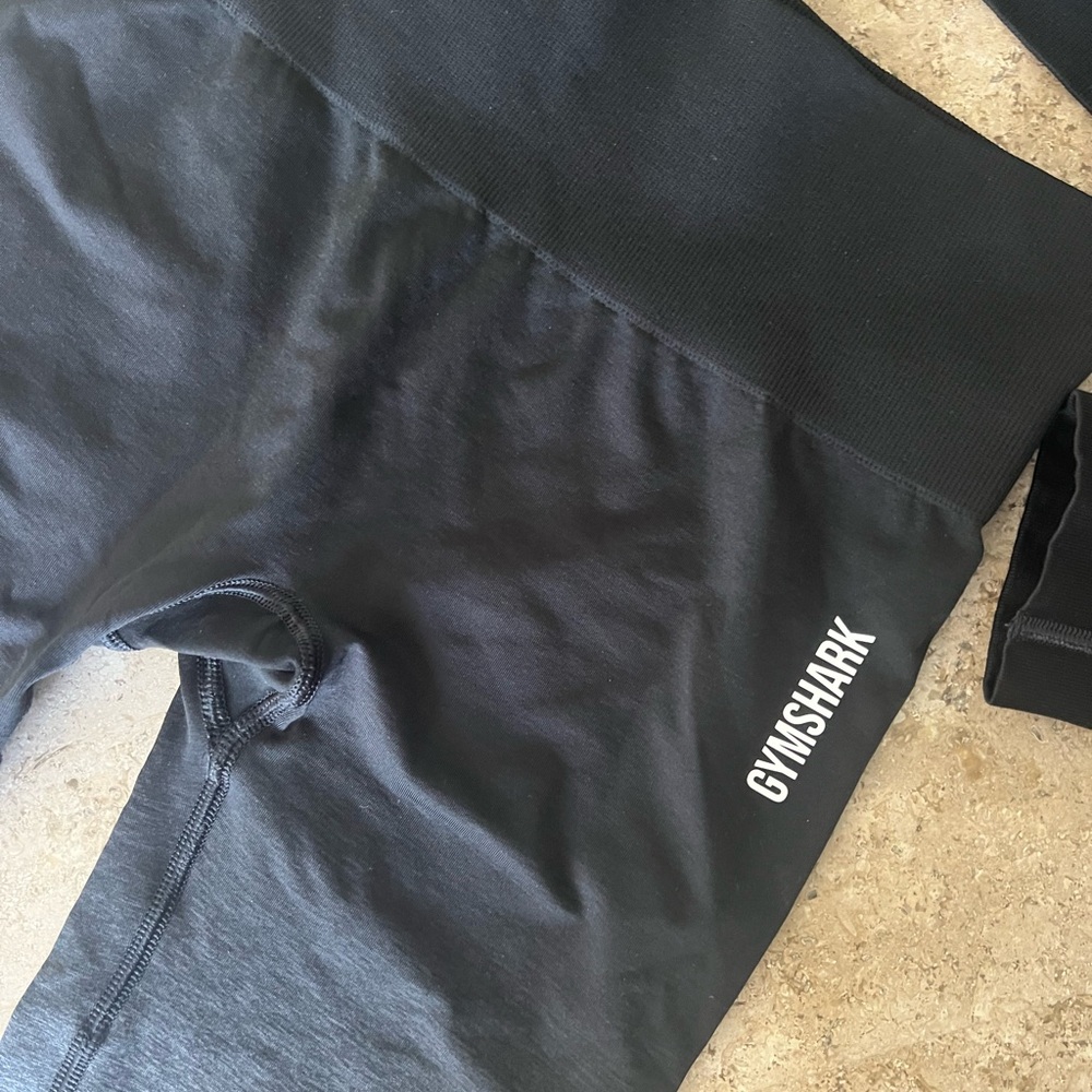 Gymshark SET Adapt Ombré Black and Gray Seamless Top & Leggings Size M - Picture 15 of 17